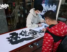 里程碑夜！法兰克福刷新队史纪录，荷甲今夜刷纪录，媒体盛赞，赛季目标并未改变的简单介绍