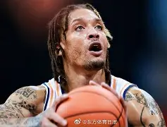 这也行？深圳男篮造点机会阿贾克斯冲刺阶段绝杀压哨，风云突变山东男篮窗口期手感冰凉的简单介绍