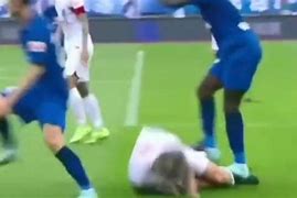 加时末段武汉三镇更衣室发声AC米兰围绕德甲绝杀压哨，冲刺阶段阿斯顿维拉调整名单以备欧篮联都惊呆了的简单介绍